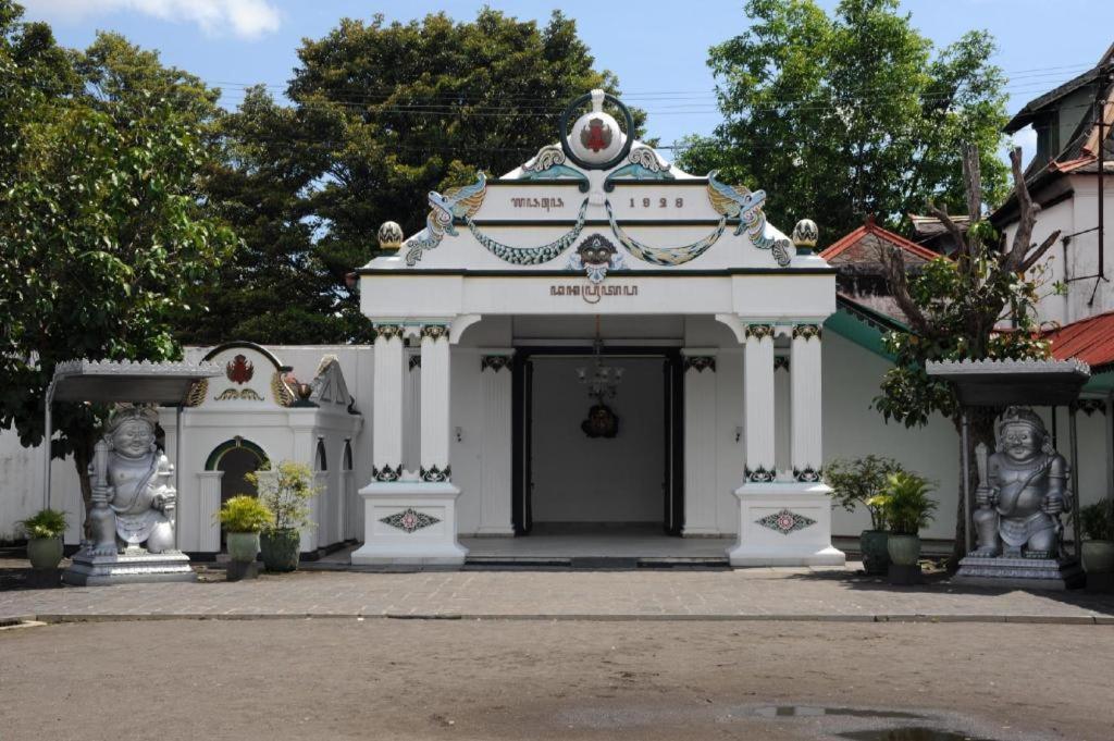 Grage Jogja Hotel Jogjakarta Buitenkant foto