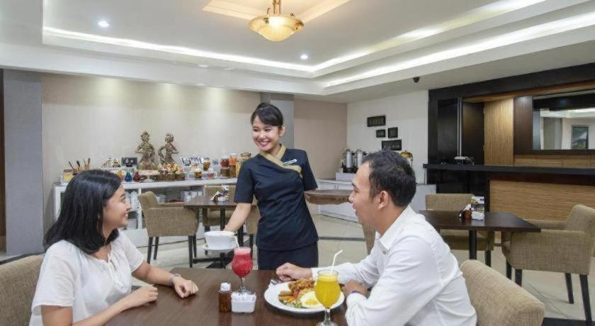 Grage Jogja Hotel Jogjakarta Buitenkant foto