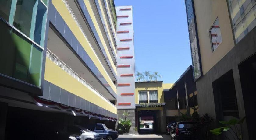 Grage Jogja Hotel Jogjakarta Buitenkant foto
